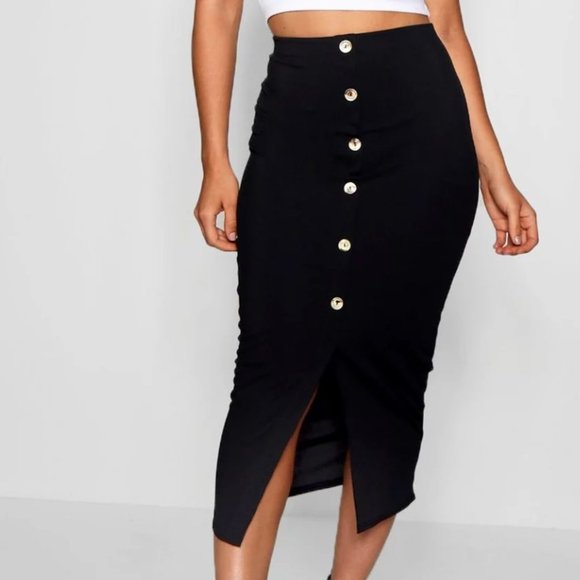 Boohoo Dresses & Skirts - BooHoo Ribbed Mock Horn Button Through Midi sz 10